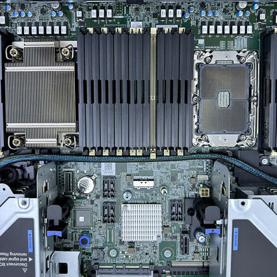 Smooth Operating 2.8GHz Intel Xeon CPU 2U Rack Server with Win SQL 2019 Standard